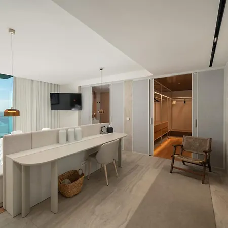 Giluca Savoy Apartman Funchal