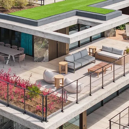 Giluca Retreat Funchal (Madeira)