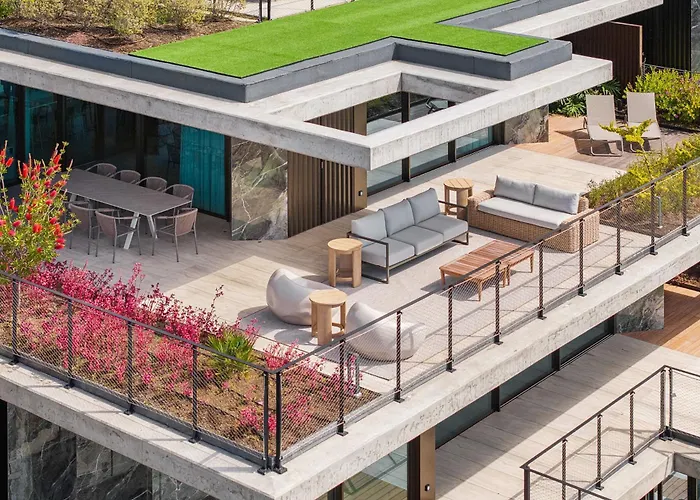 Giluca Retreat Φουνκάλ